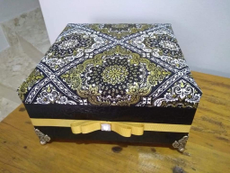 Caixa Sem Divisória Estampa, Base Pintura Sem fecho