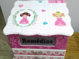 Caixa Remedios Rosada 2 gavetas e texto vidro